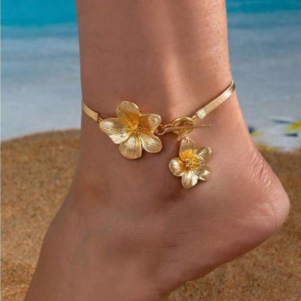HUGE LOT SHEIN & Amazon Gold  Anklets Gem toe rings silver flower shell beach